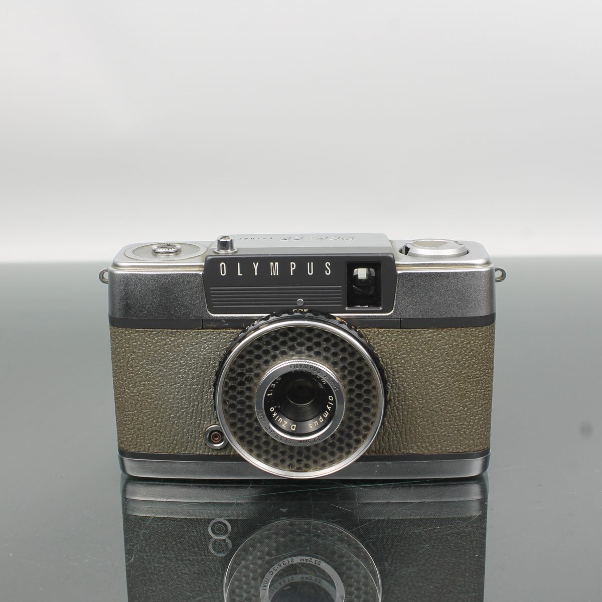 Olympus Pen-EE