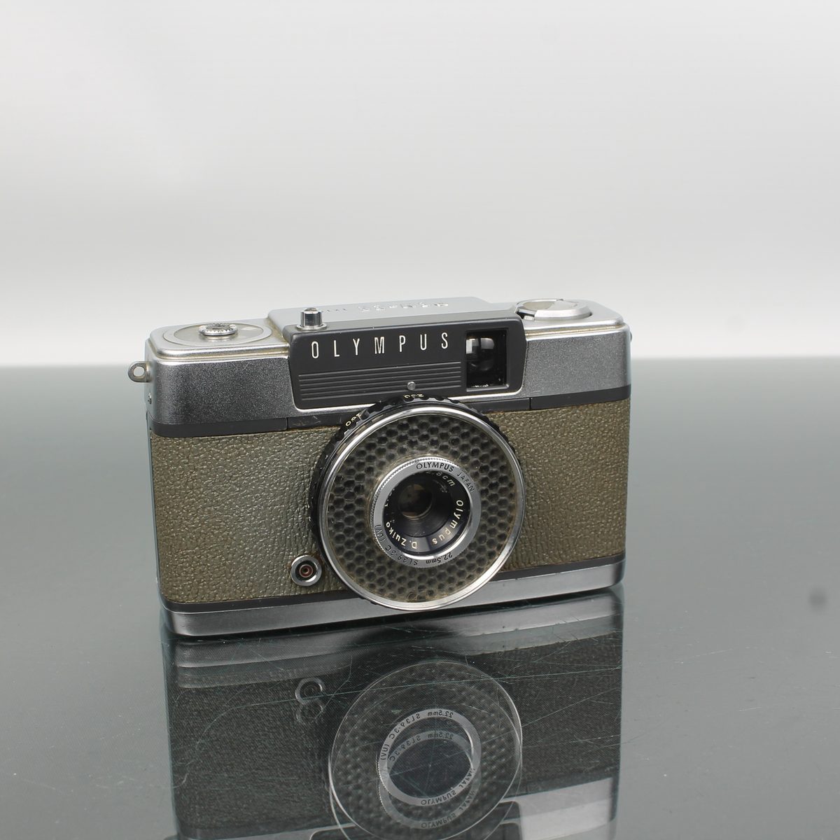 Olympus Pen-EE