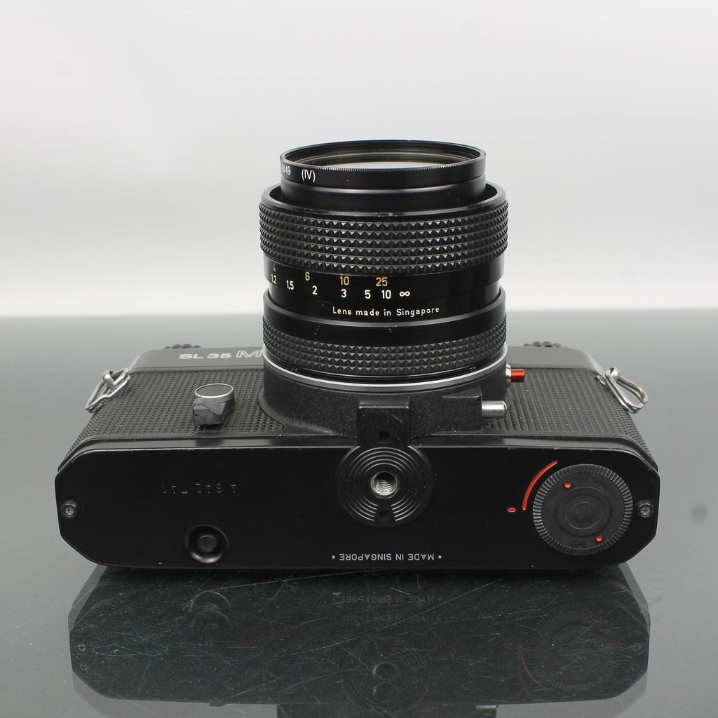 Rolleiflex SL35 M + Rollei-HFT 50mm f/1.8