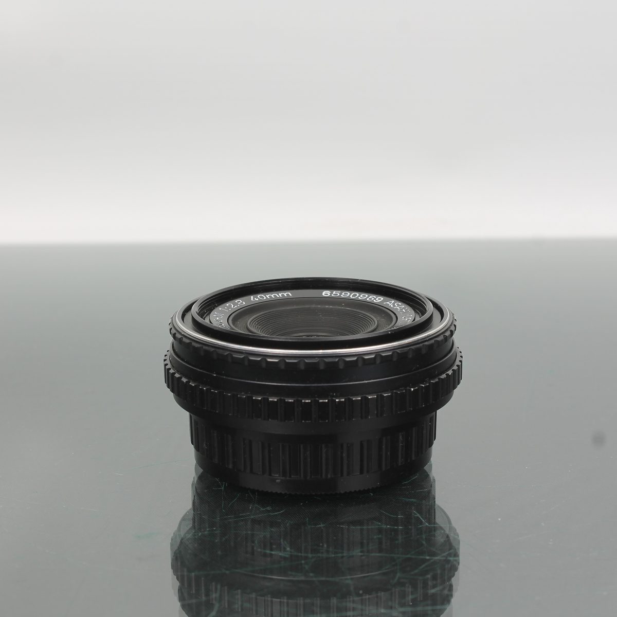 Asahi SMC Pentax-M 40mm f/2.8