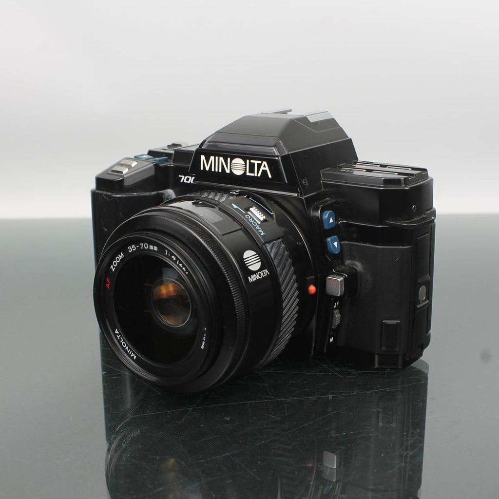 Minolta 7000 AF + Minolta AF Zoom 35-70mm 1:4