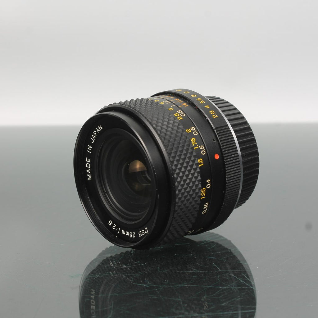Yashica DSB 28mm f/2.8