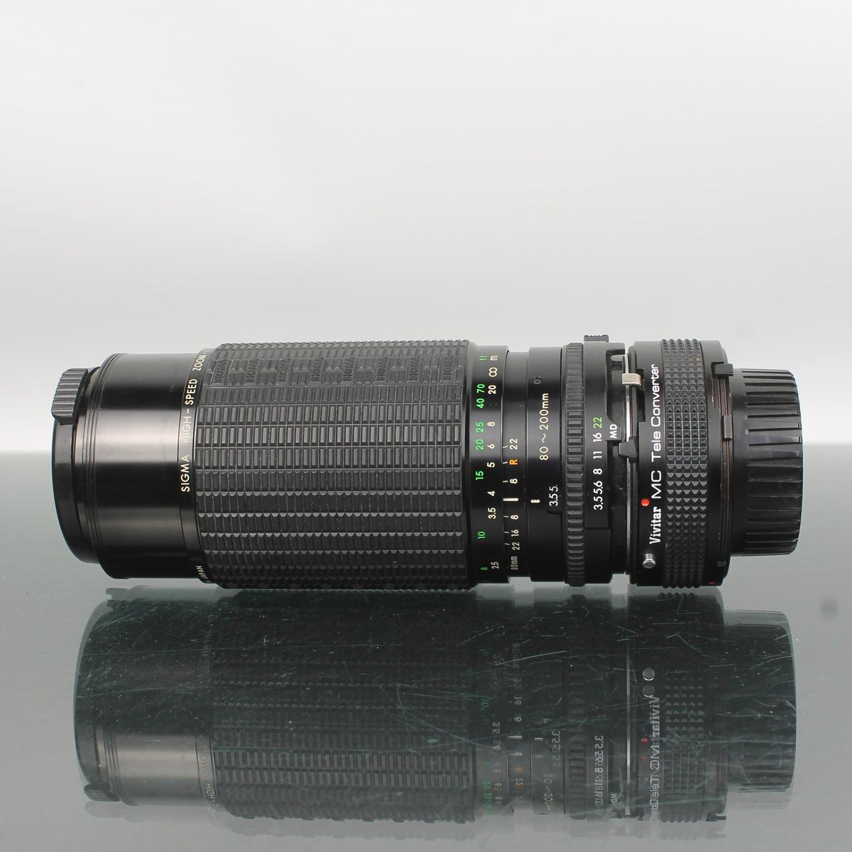 Sigma 1:3.5-4 F=80-200mm + Vivitar MC Tele Converter