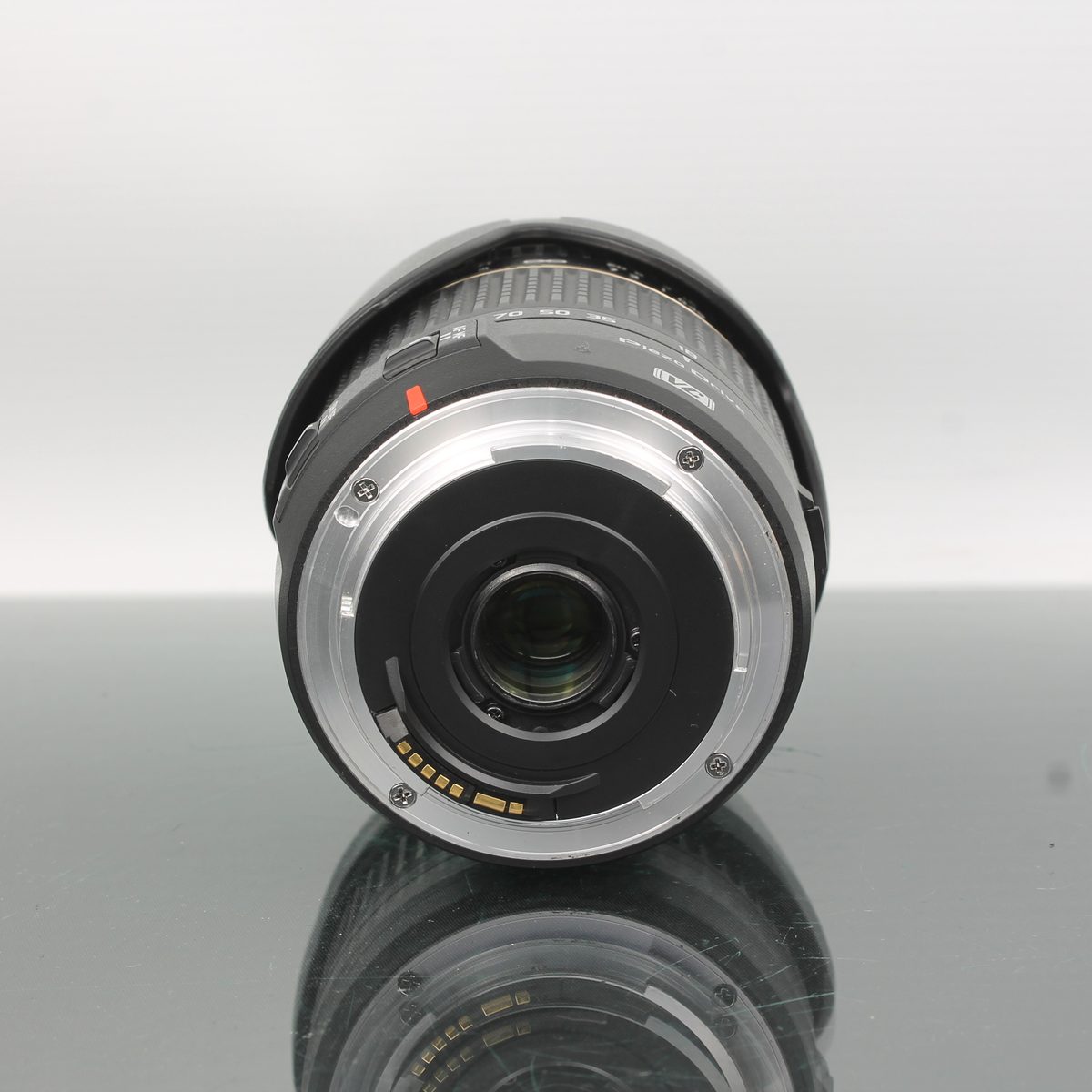 Tamron 18-270mm F/3.5-6.3