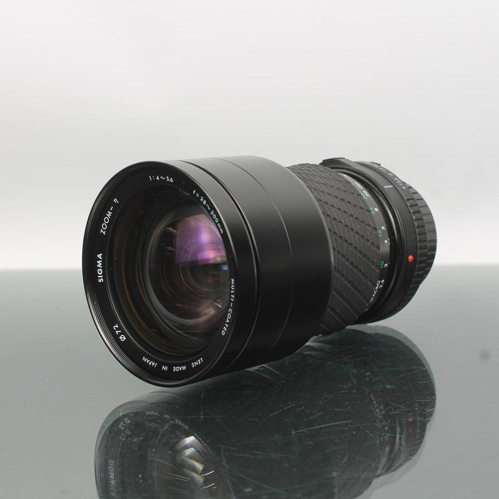 Sigma 1:4-5.6 F=28-200mm
