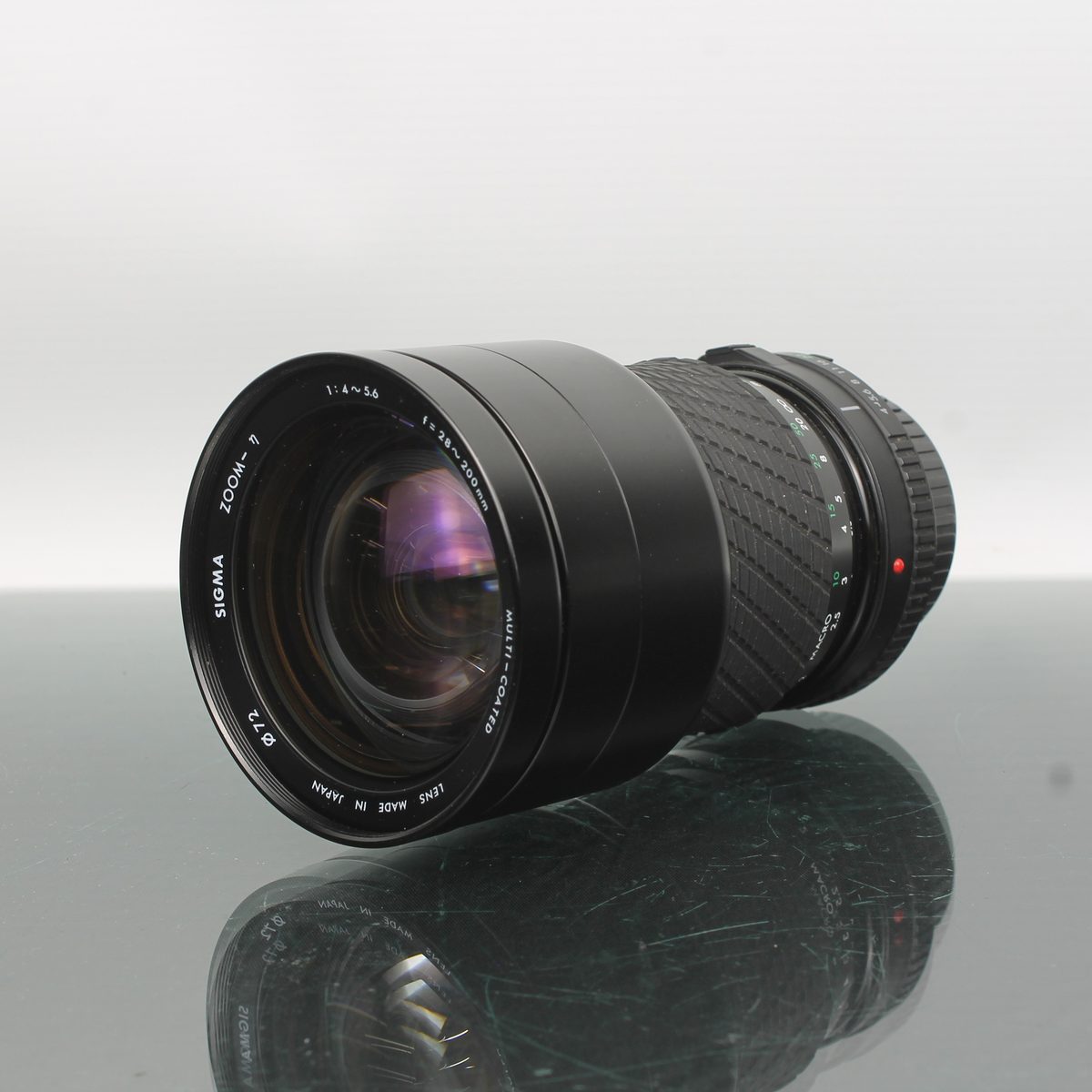 Sigma 1:4-5.6 F=28-200mm