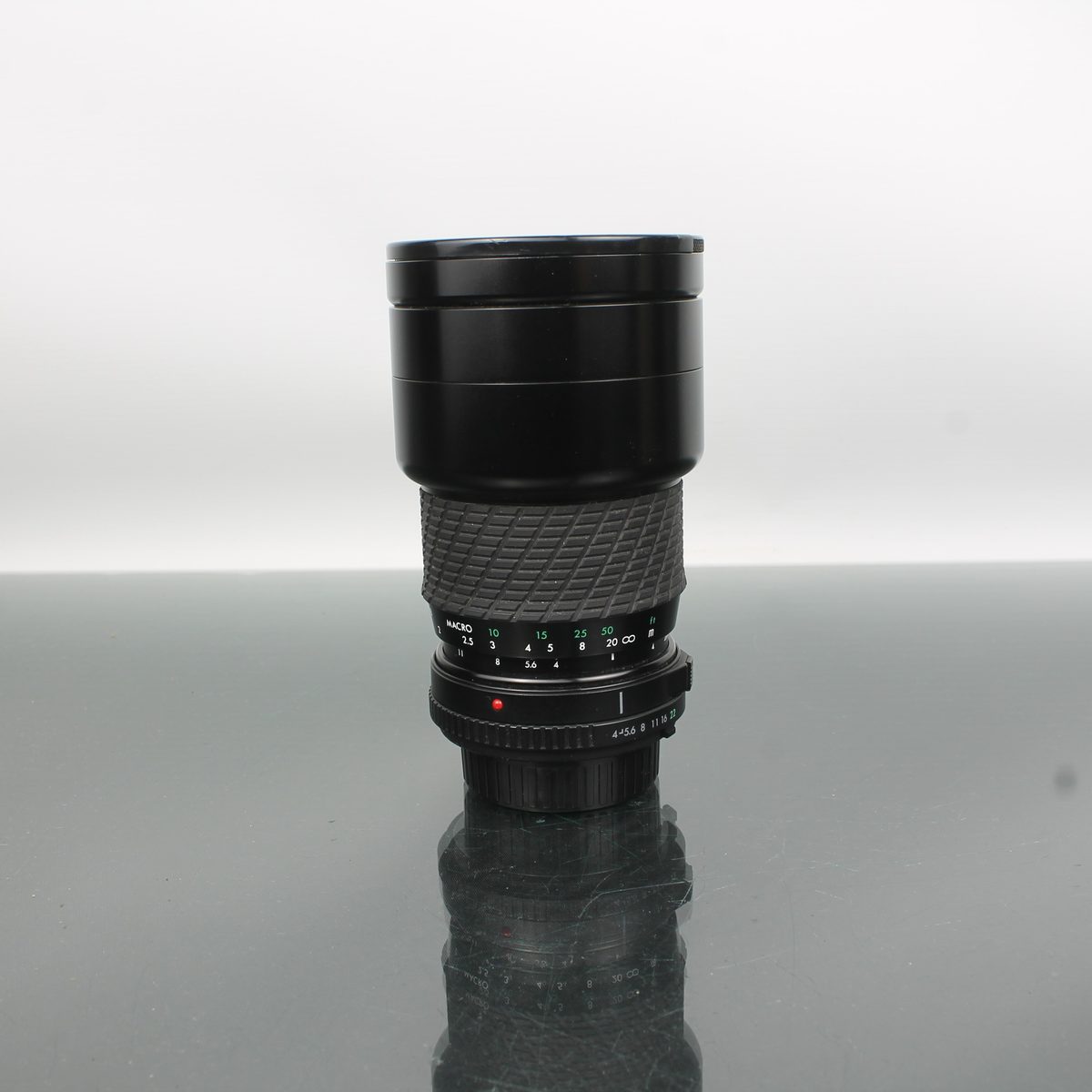 Sigma 1:4-5.6 F=28-200mm