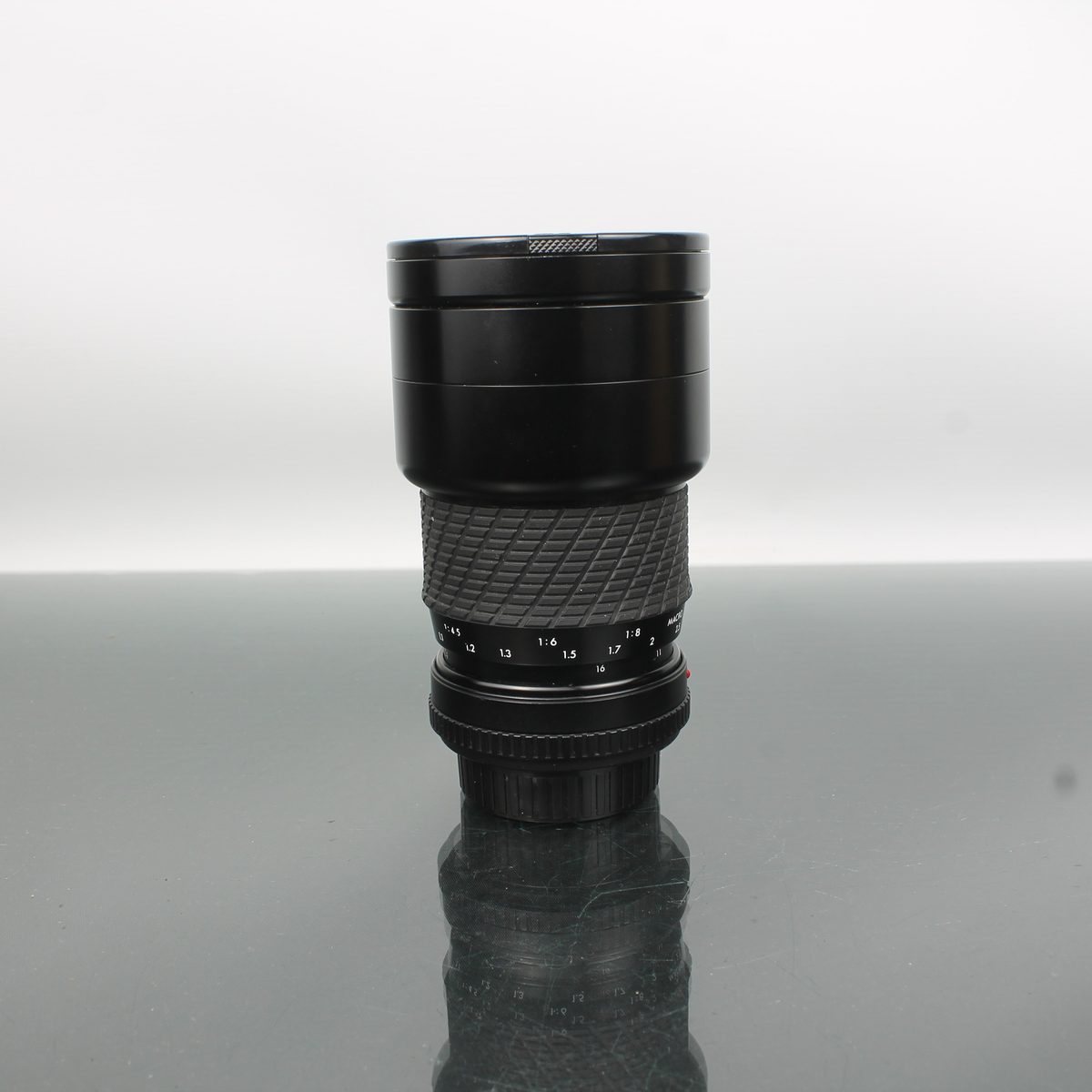 Sigma 1:4-5.6 F=28-200mm