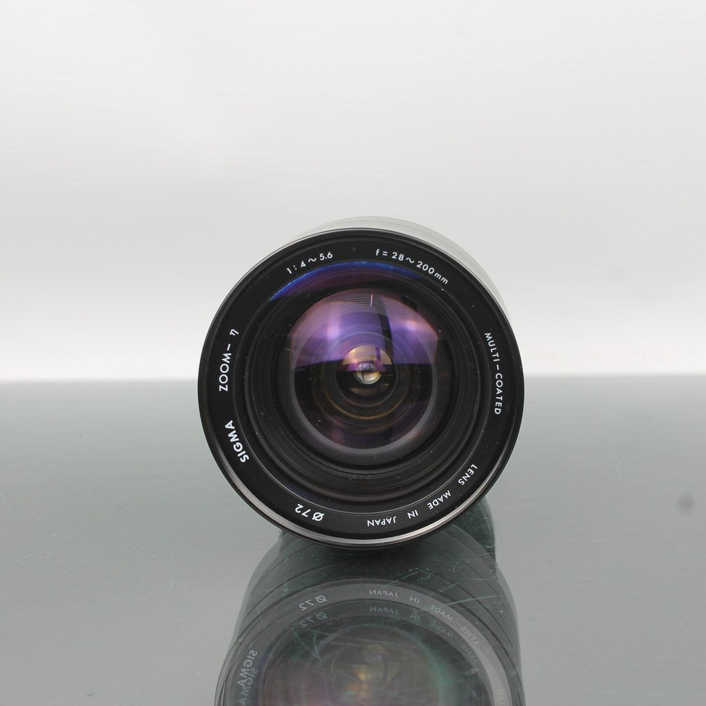 Sigma 1:4-5.6 F=28-200mm