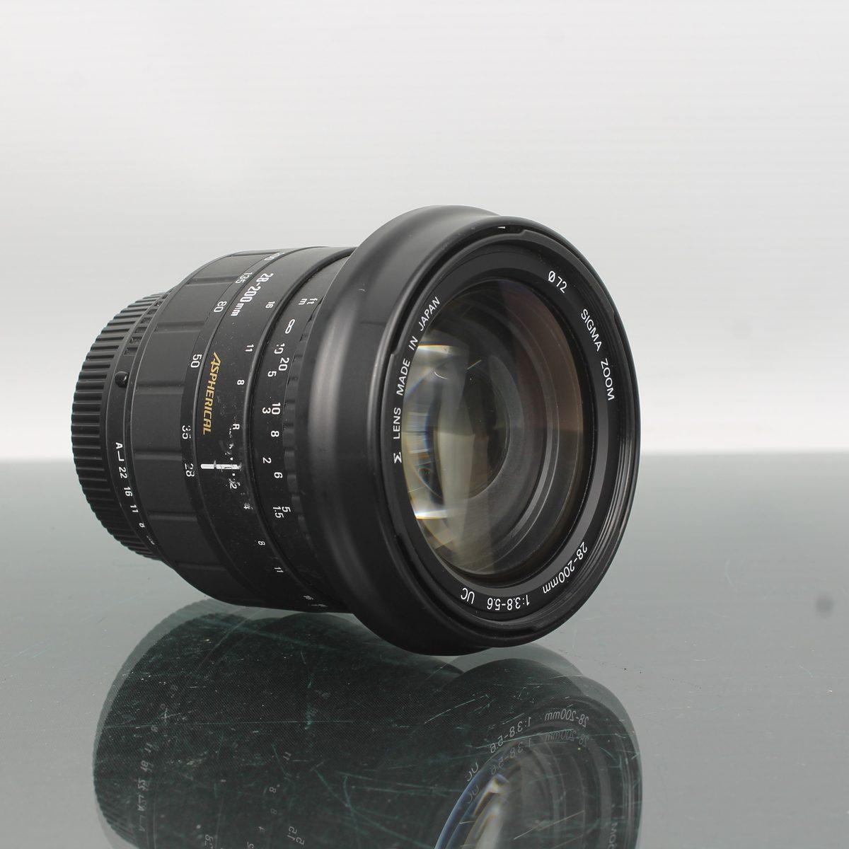 Sigma Zoom 28-200mm 1:3.8-5.6 UC