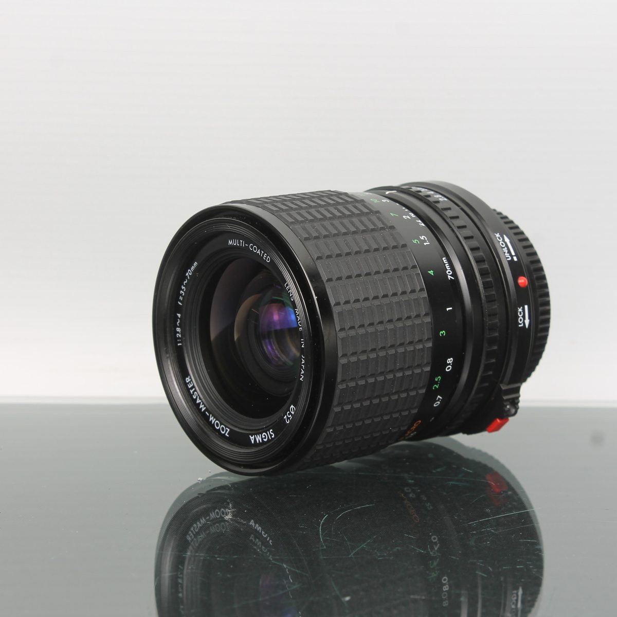 Sigma Zoom Master 1:2.8-4 F=35-70mm