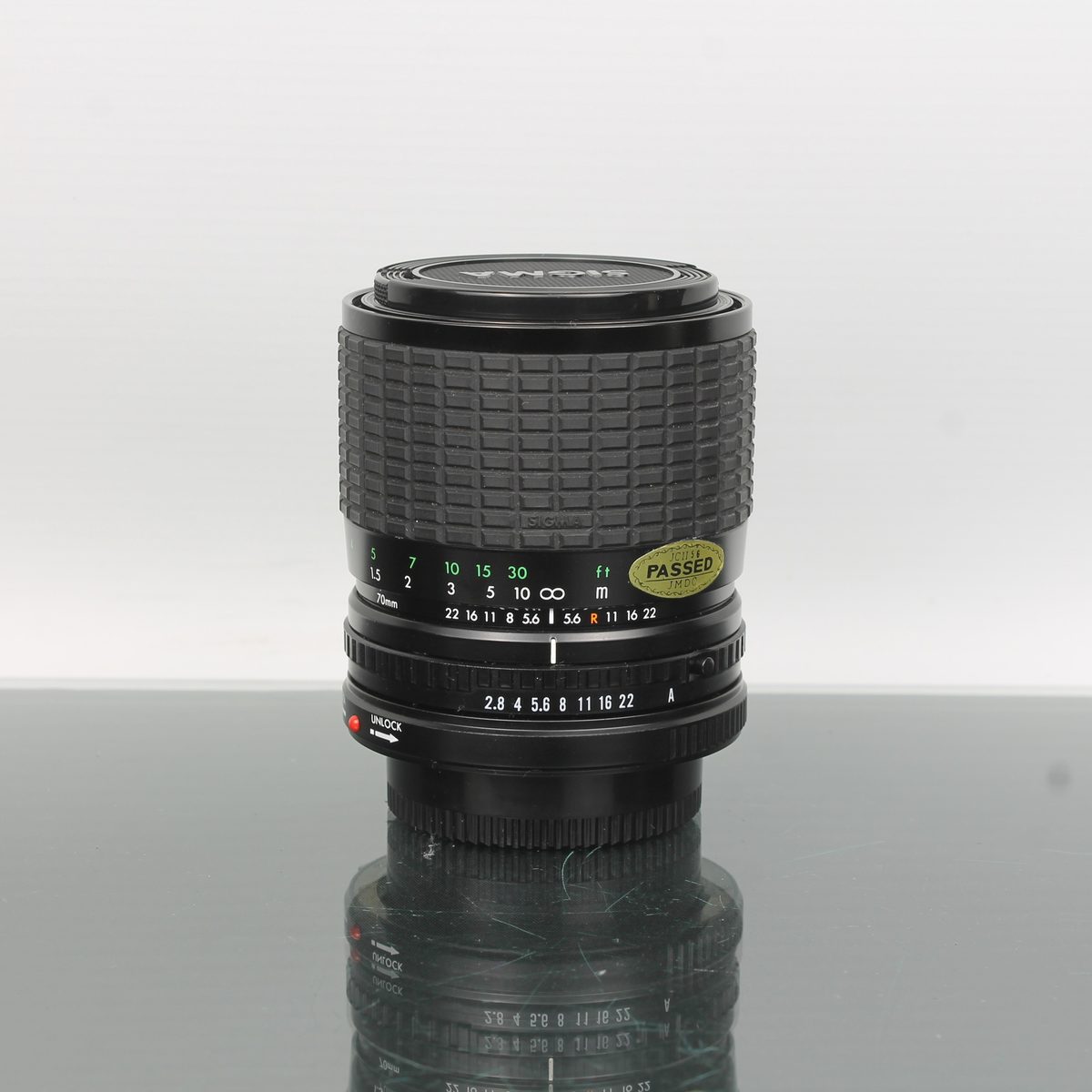 Sigma Zoom Master 1:2.8-4 F=35-70mm