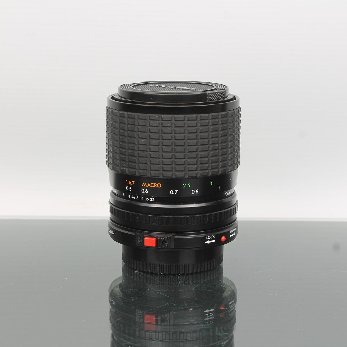 Sigma Zoom Master 1:2.8-4 F=35-70mm
