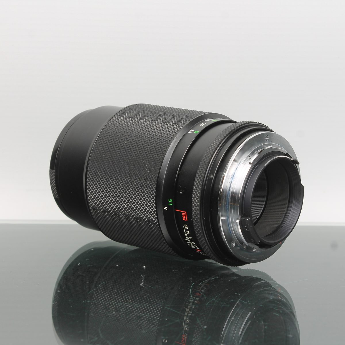 Sigma Multi-Coated 135mm f/2.8