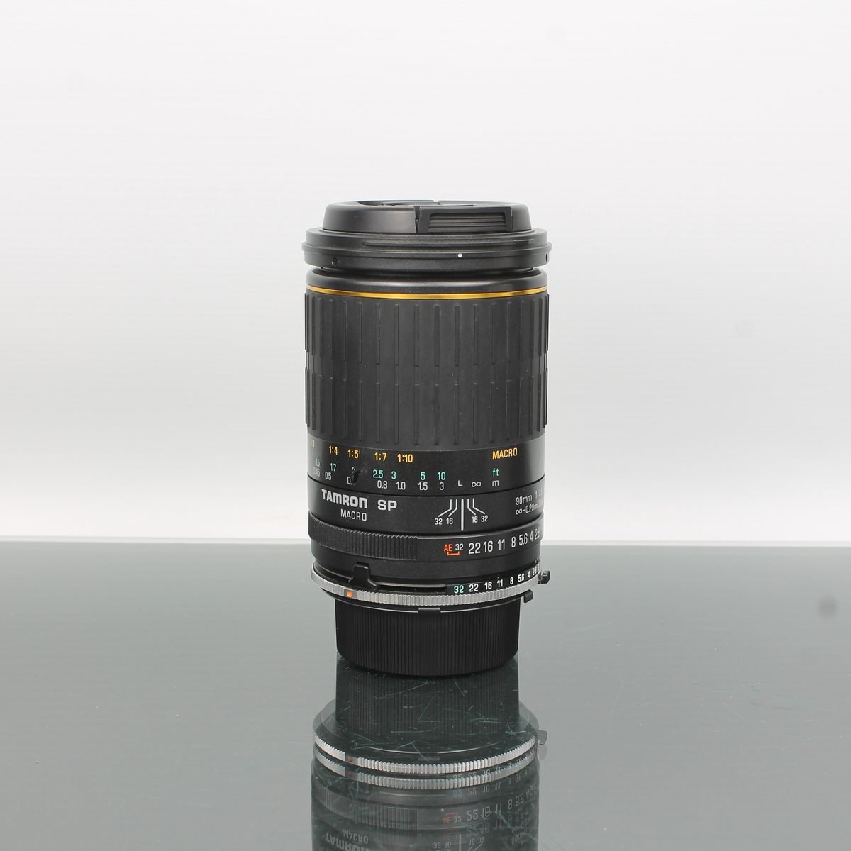 Tamron SP Macro 90mm 1:2.8 / Adaptall + Minolta MD Mount