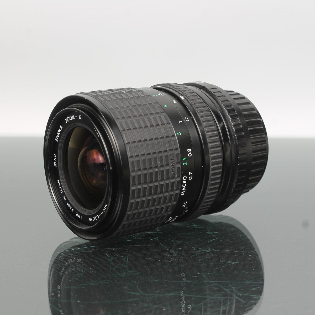 Sigma 1:3.5-4.5 F=28-70mm