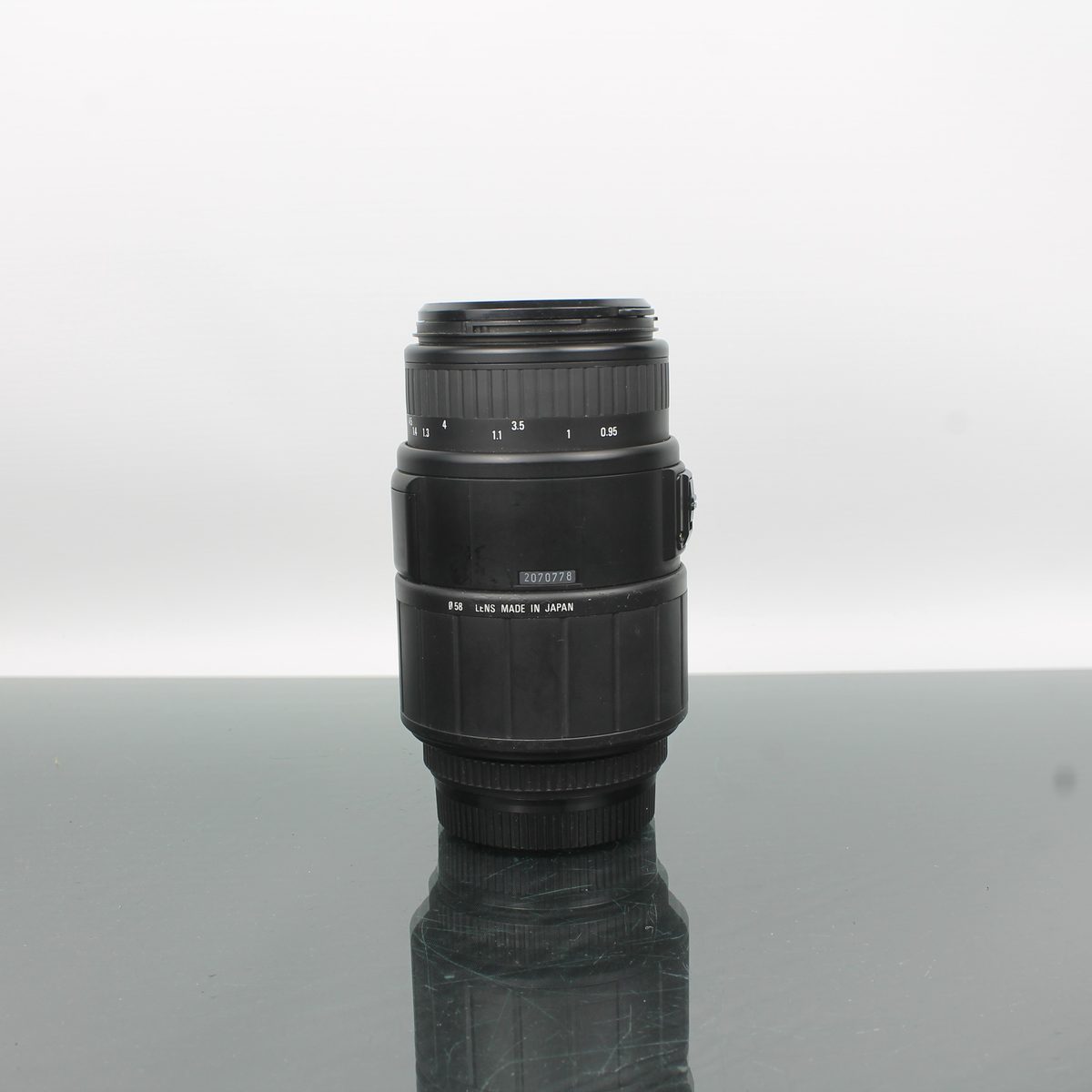 Sigma 70-300mm 1:4-5.6 DL Macro