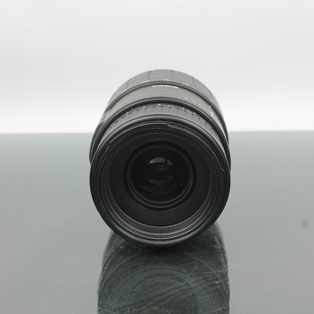 Sigma 70-300mm 1:4-5.6 DL Macro