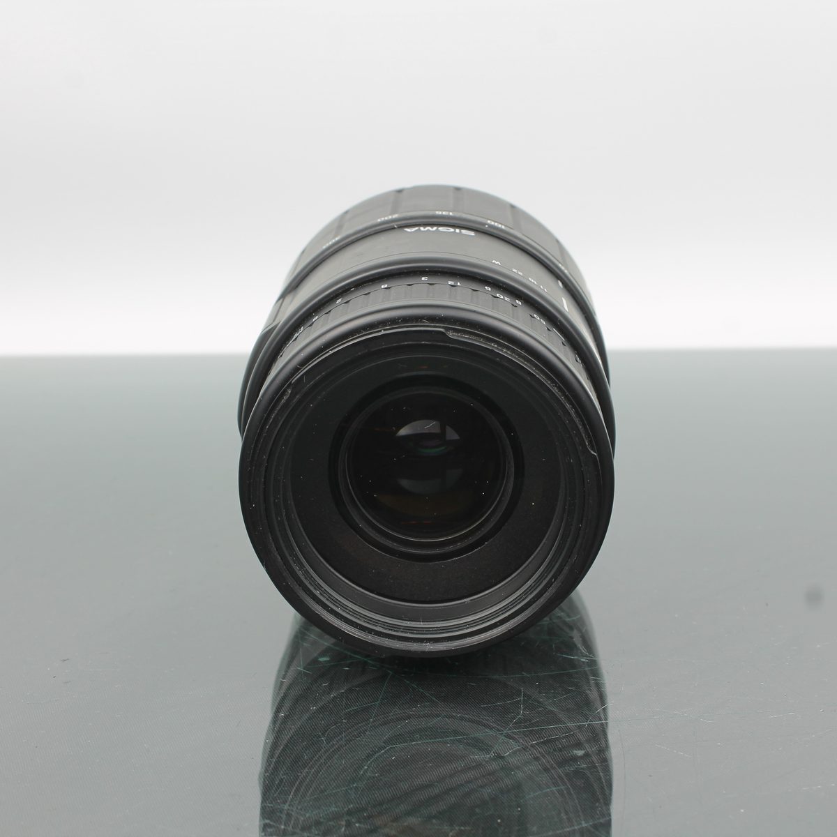Sigma 70-300mm 1:4-5.6 DL Macro