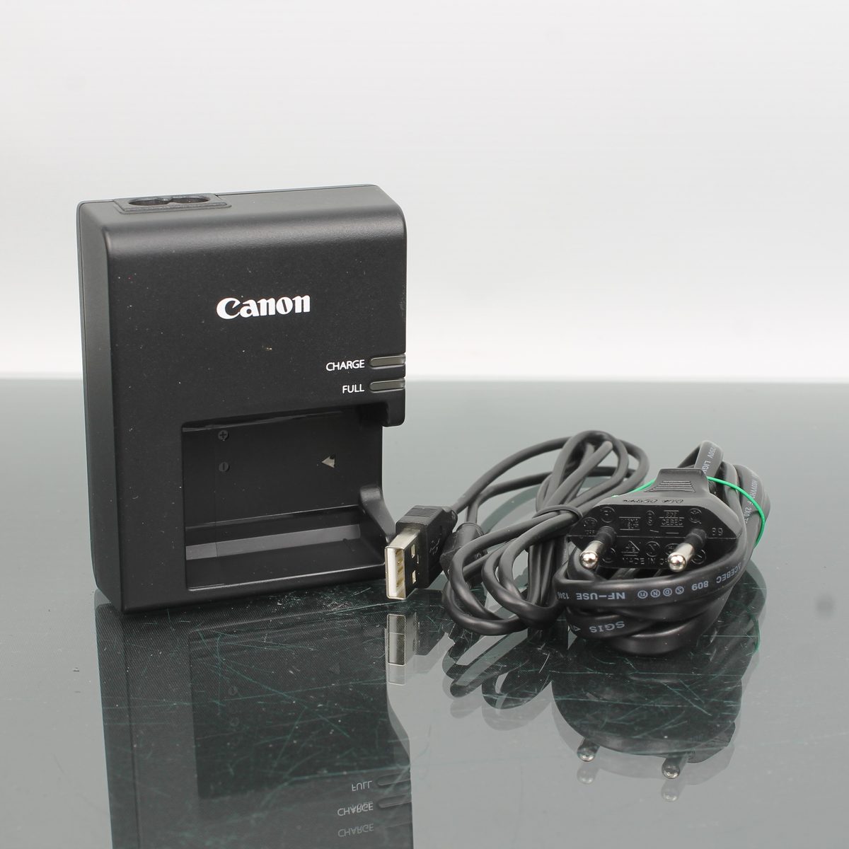 Canon Battery Charger LC-E10E