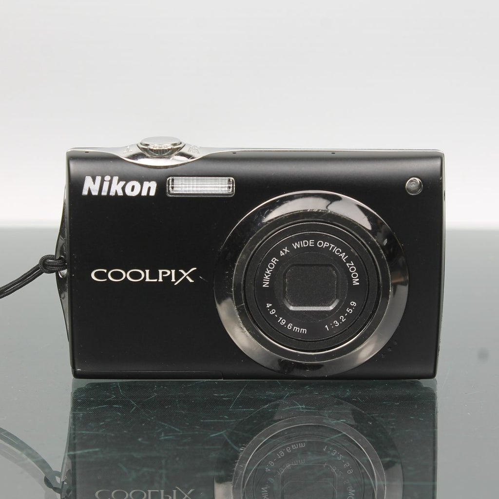 Nikon Coolpix S4000