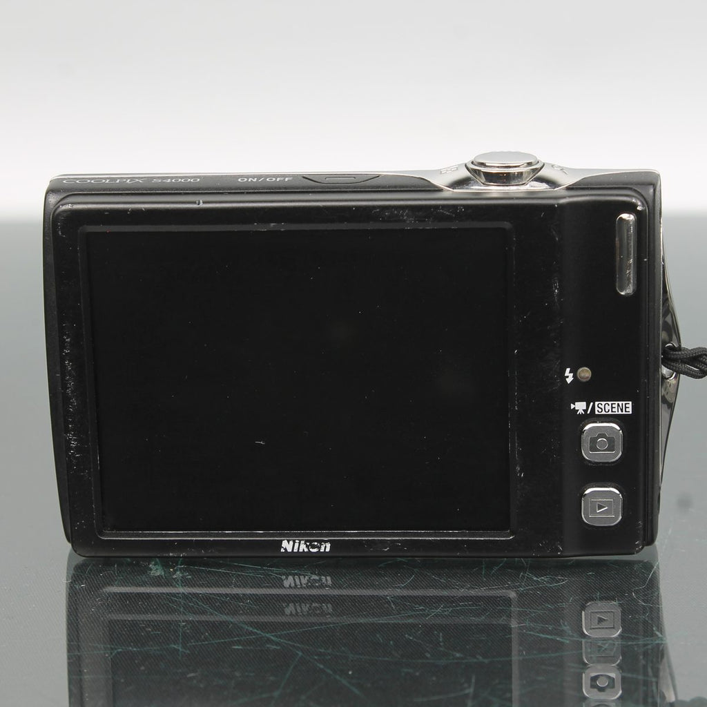 Nikon Coolpix S4000