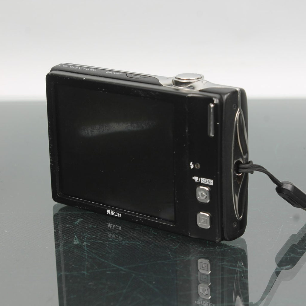 Nikon Coolpix S4000