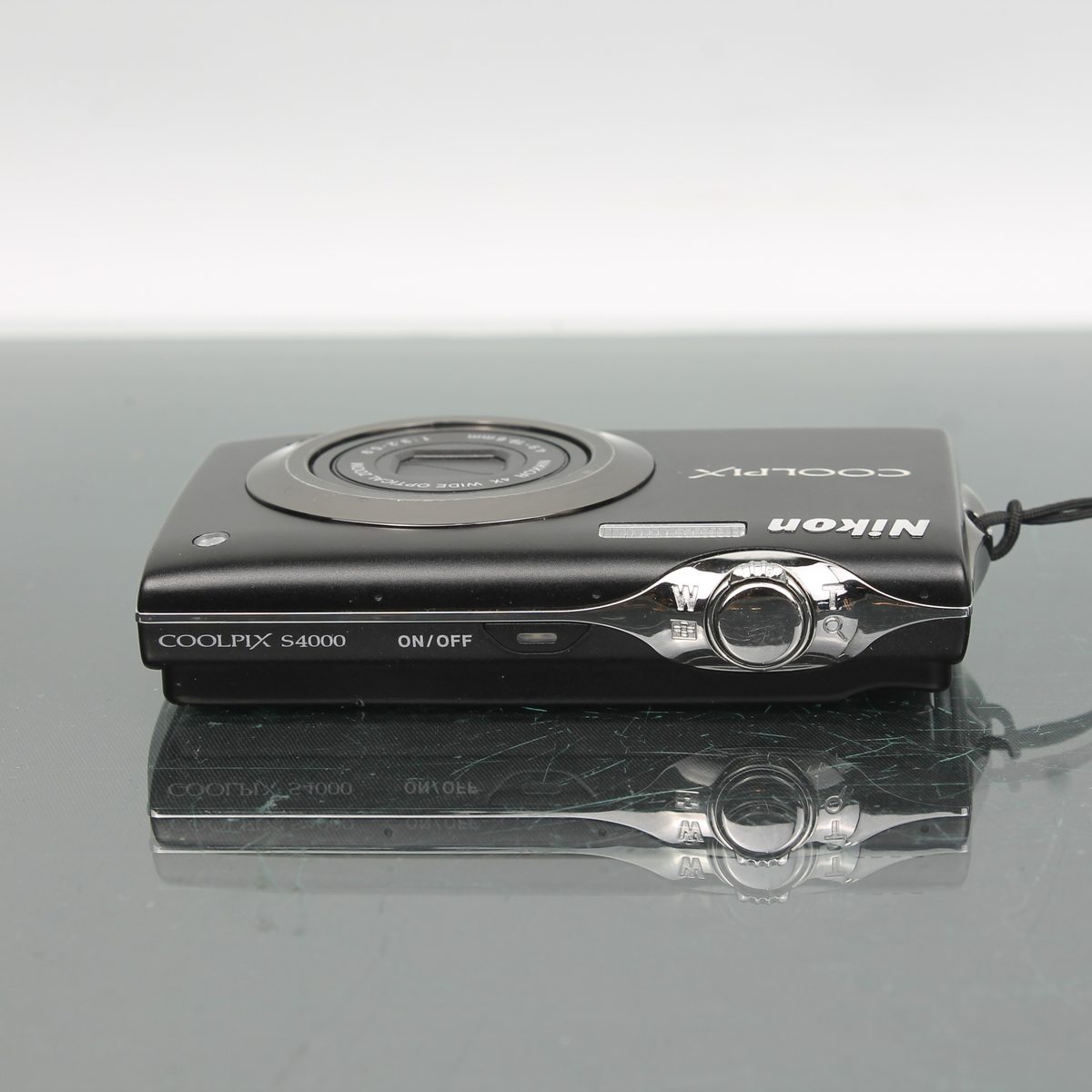 Nikon Coolpix S4000