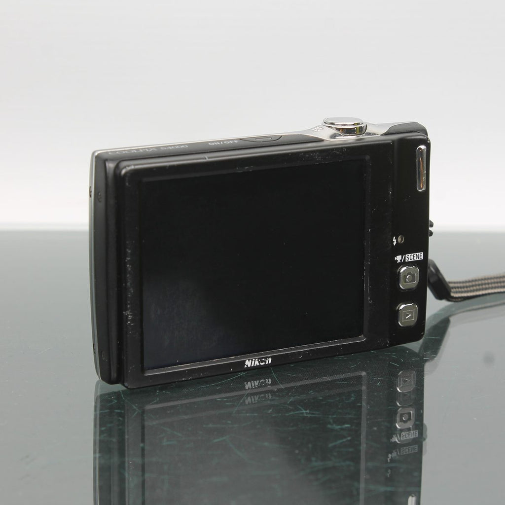 Nikon Coolpix S4000