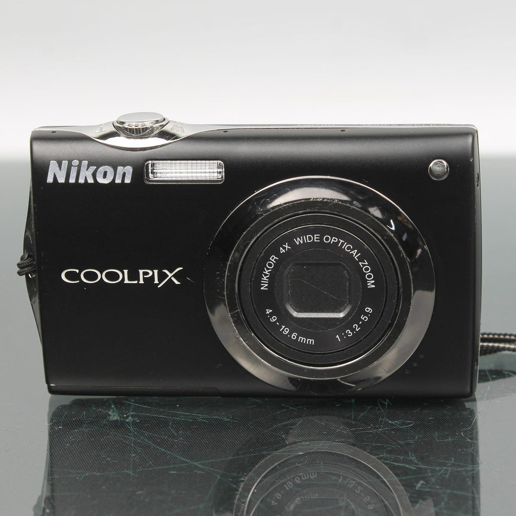 Nikon Coolpix S4000