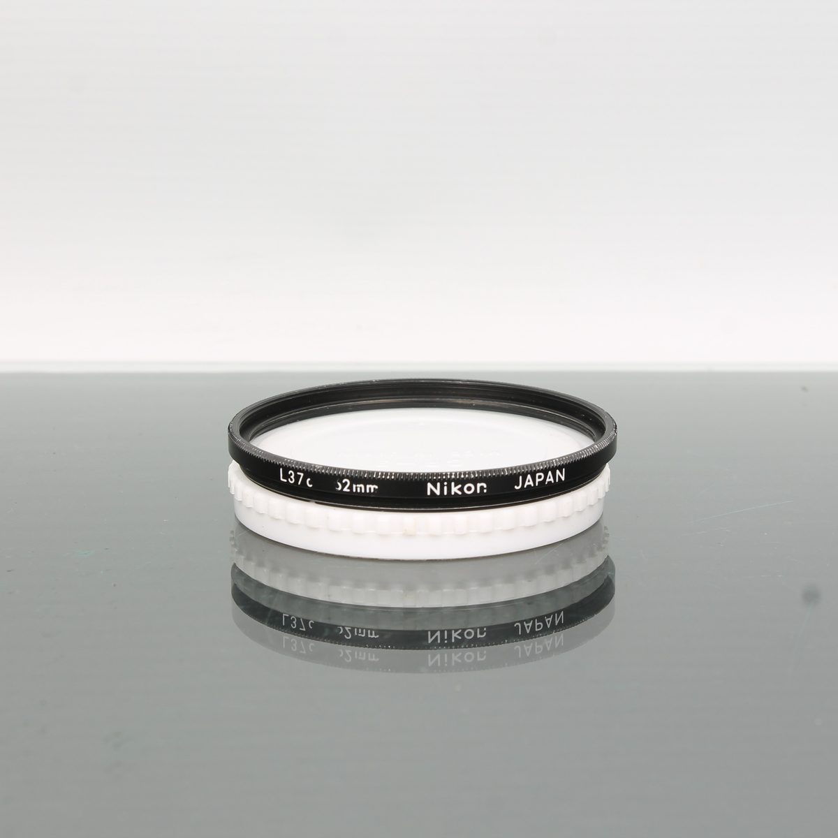 Nikon 62mm L37c