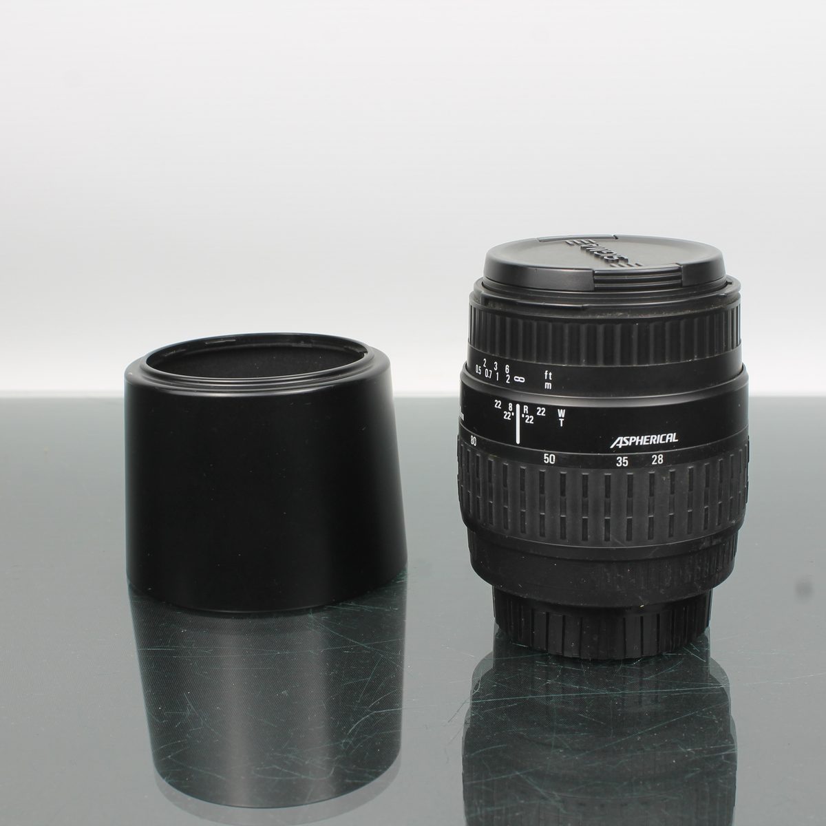 Sigma Zoom 28-80mm f/3.5-5.6