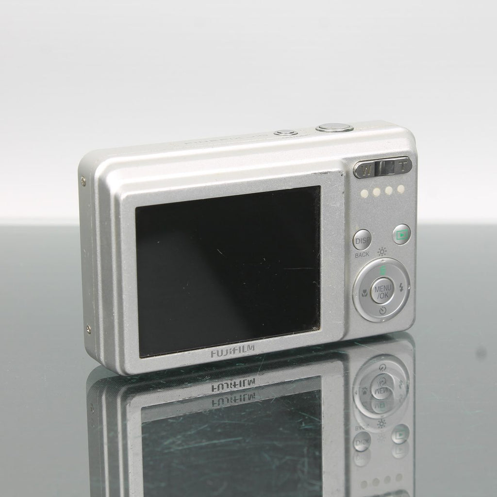 Fujifilm FinePix J10