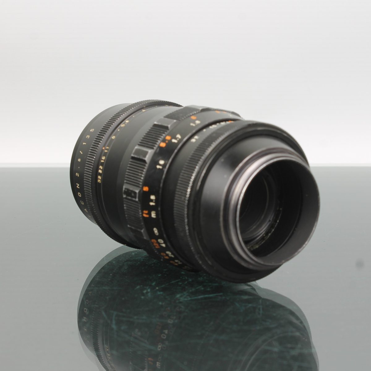 Pentacon 135mm f/2.8