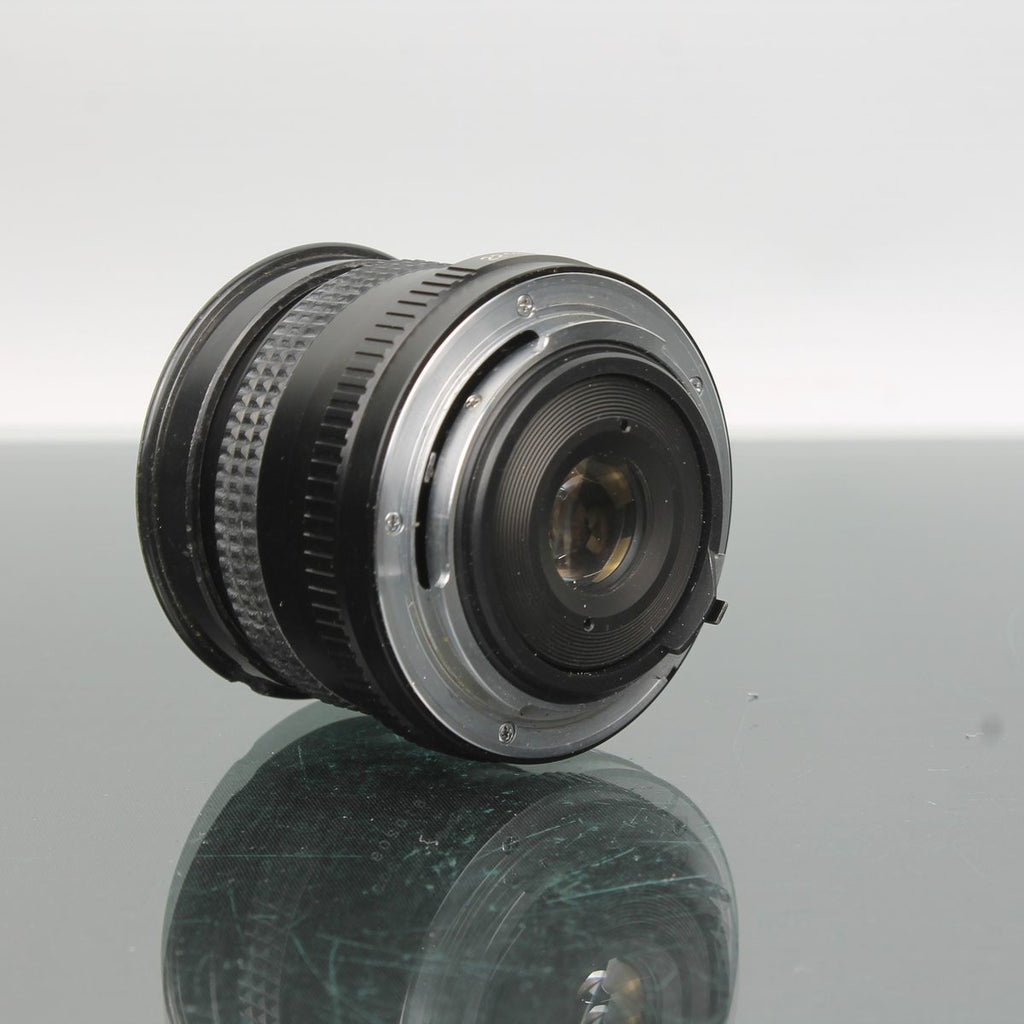 Auto Chinon Multi Coated 28mm f/2.8