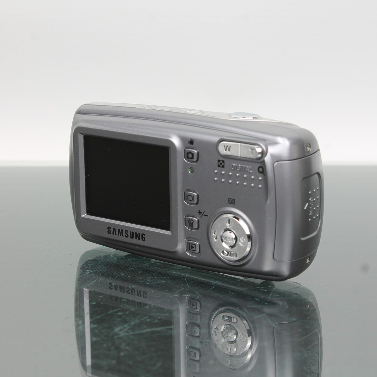Samsung Digimax A502