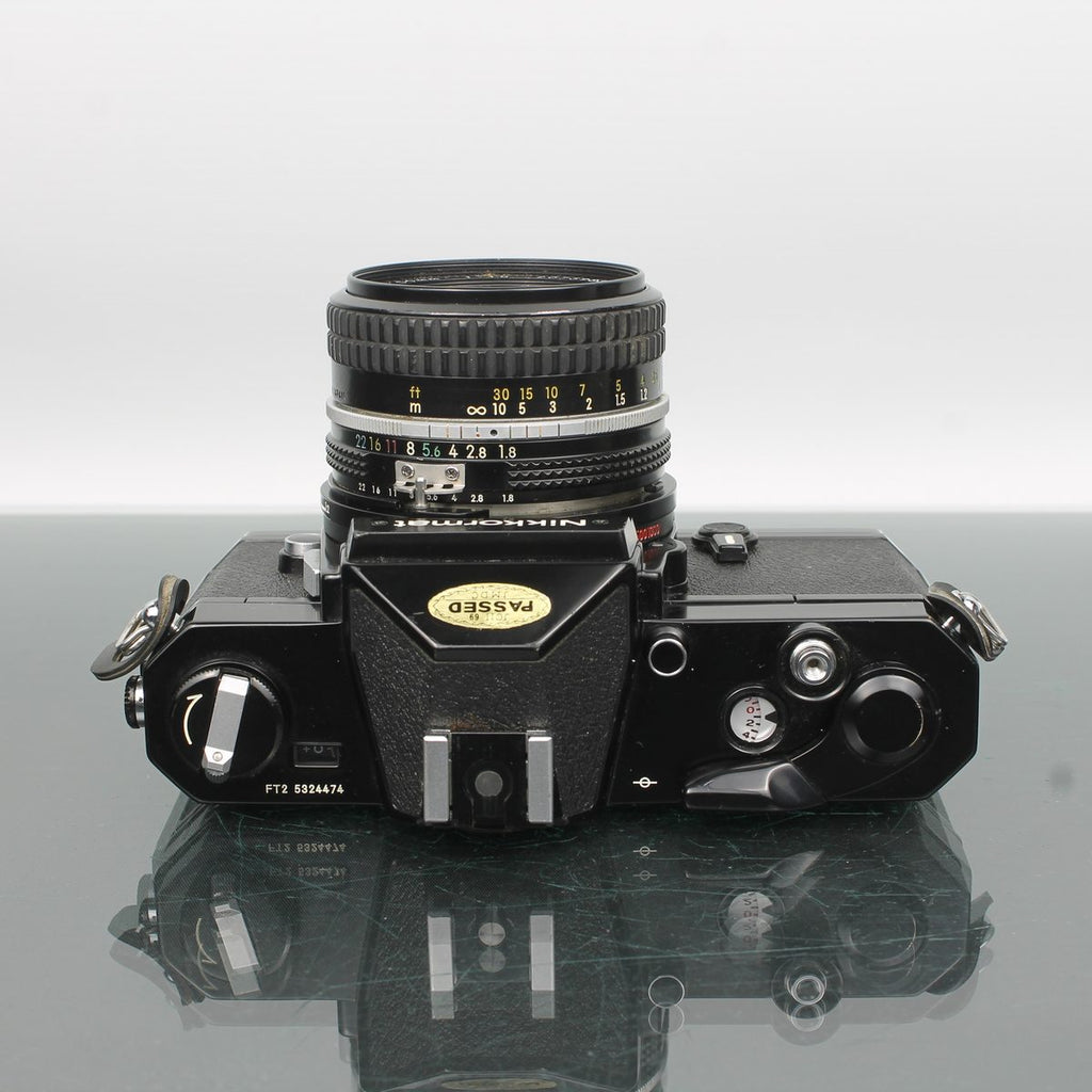 Nikon Nikkormat FT2 + Nikkor 50mm f/1.8