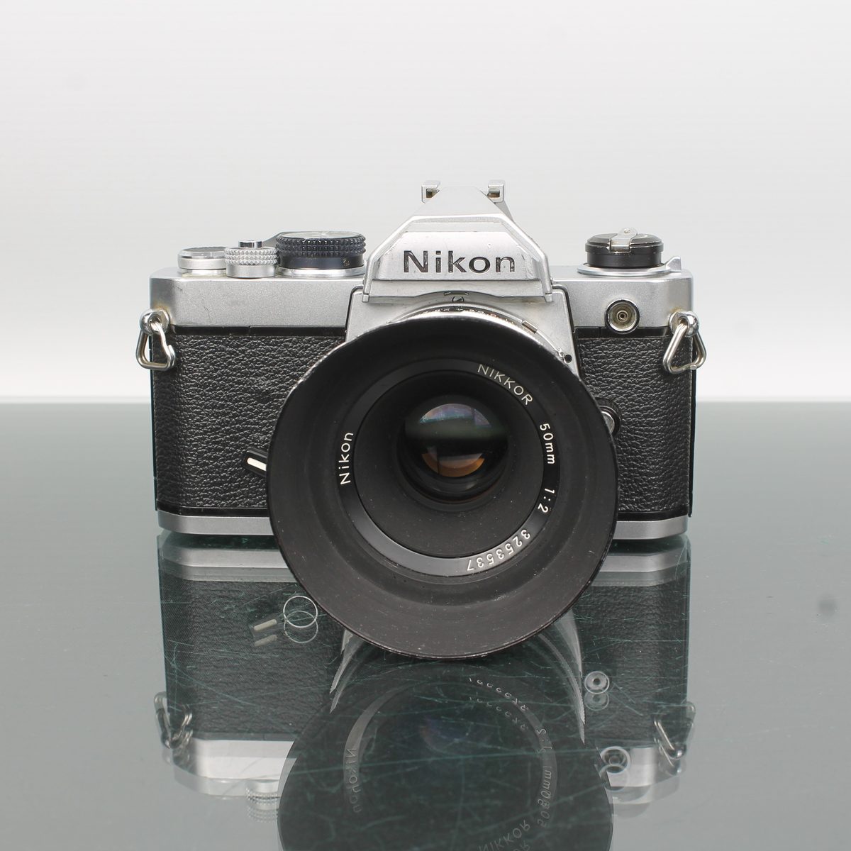 Nikon FM + Nikon Nikkor 50mm f/2