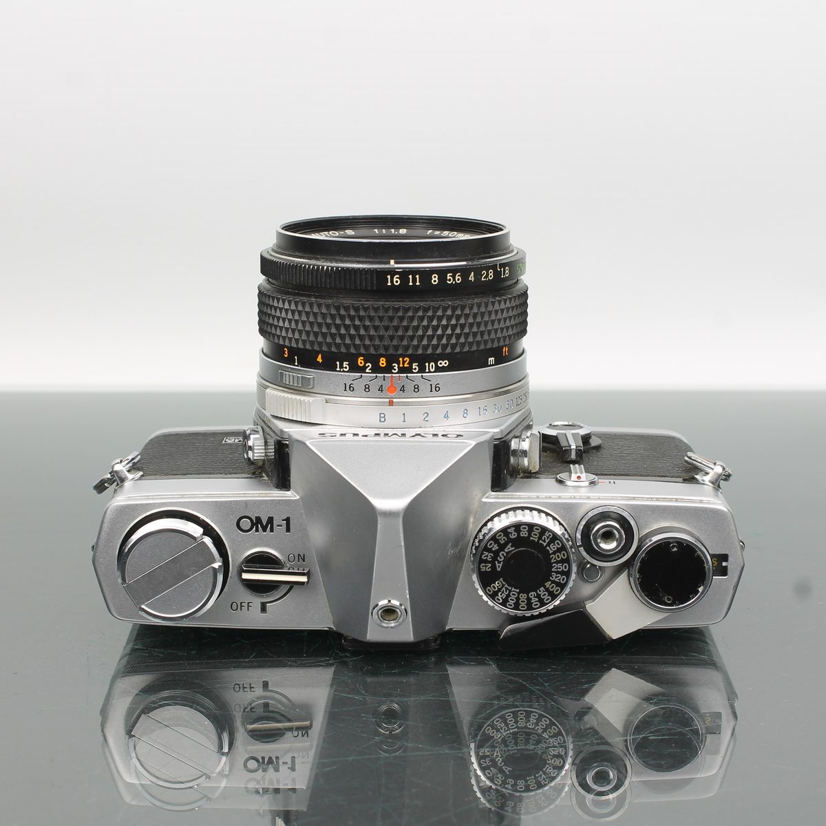 Olympus OM-1 + Olympus OM-System F.Zuiko Auto-S 50mm f/1.8