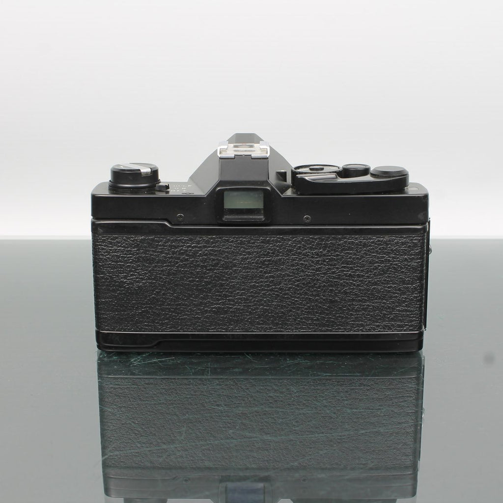 Petri MF-4 + Petri MC 35mm f/2.8