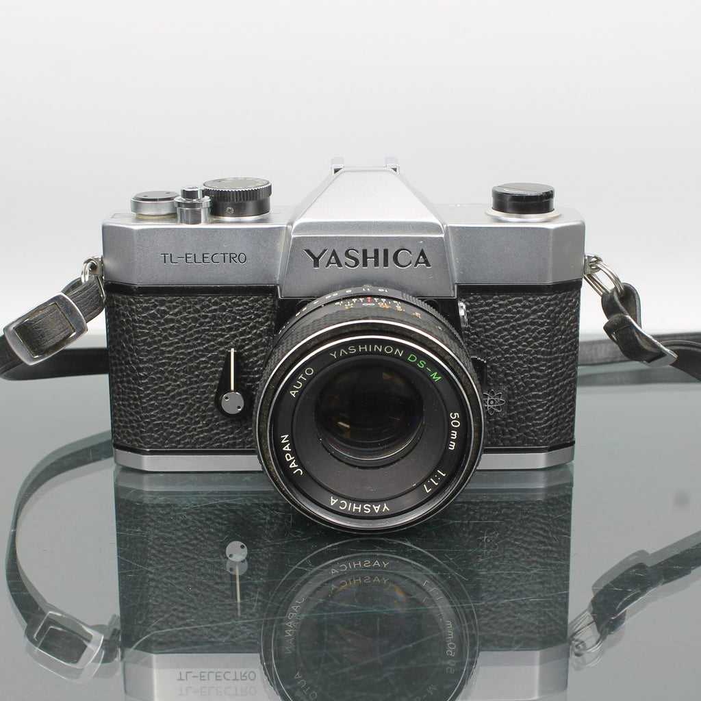 Yashica TL-Electro + Auto Yashinon DS-M 50mm f/1.7