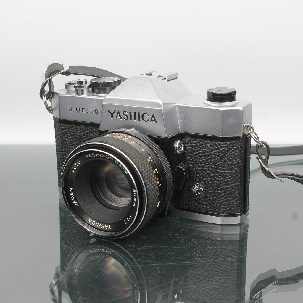 Yashica TL-Electro + Auto Yashinon DS-M 50mm f/1.7