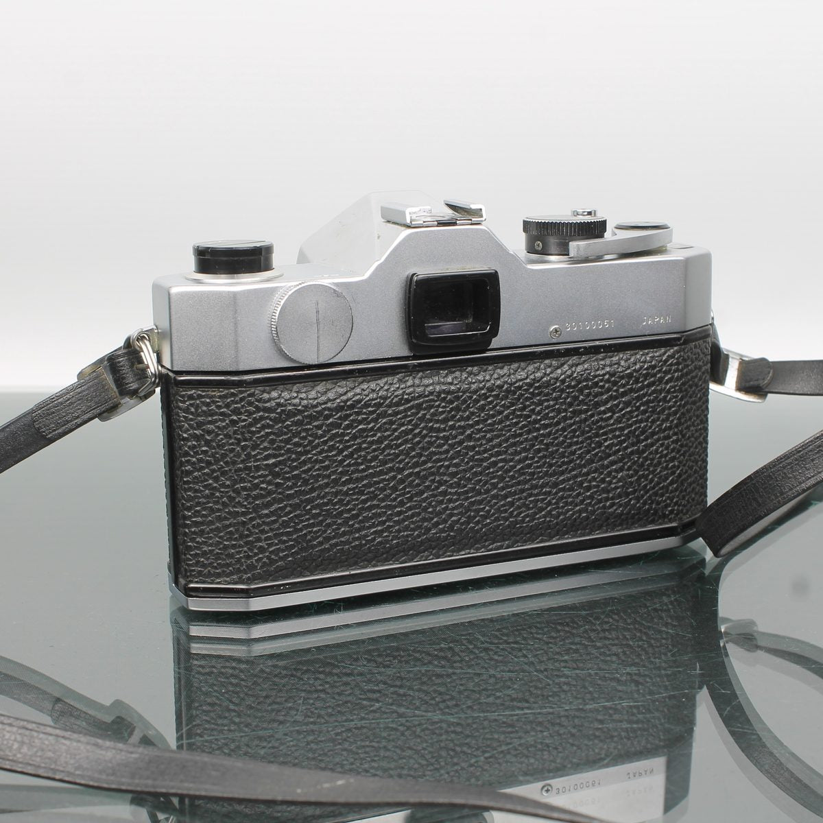Yashica TL-Electro + Auto Yashinon DS-M 50mm f/1.7