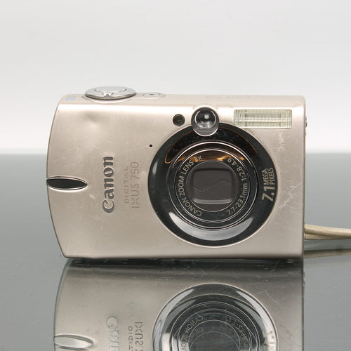 Canon Digital IXUS 750
