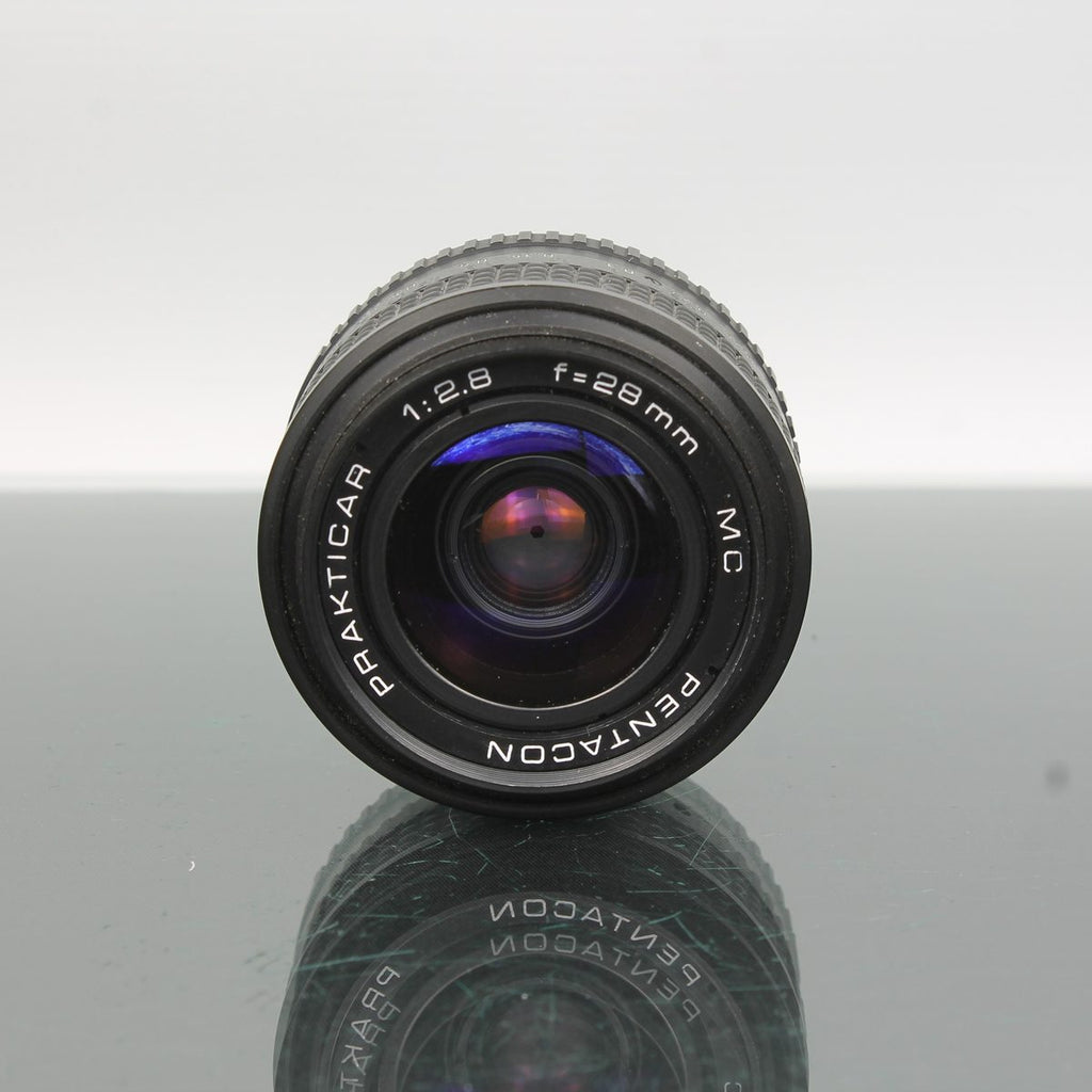 Pentacon Prakticar f/2.8 28mm MC
