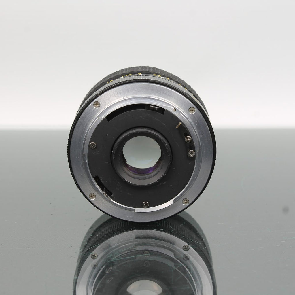 Yashica Lens DSB 28mm f/2.8