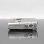 Canon DIGITAL IXUS 700