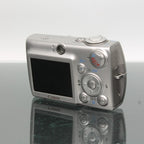 Canon DIGITAL IXUS 700