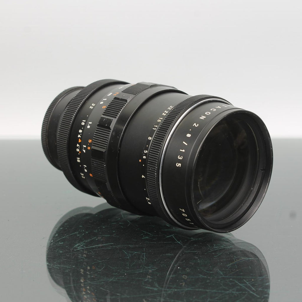 Pentacon 135mm f/2.8