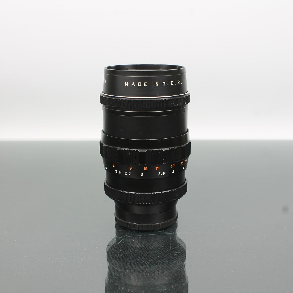 Pentacon 135mm f/2.8